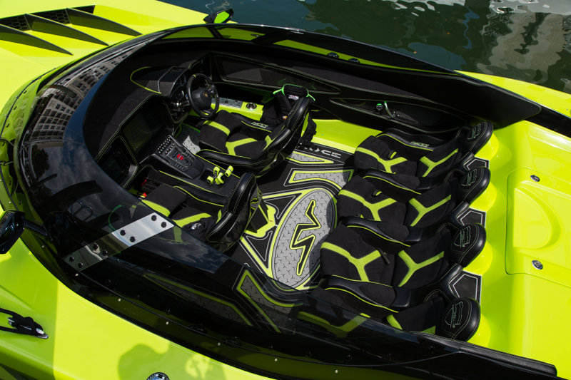 Illustration for article titled Random Supercar Meet